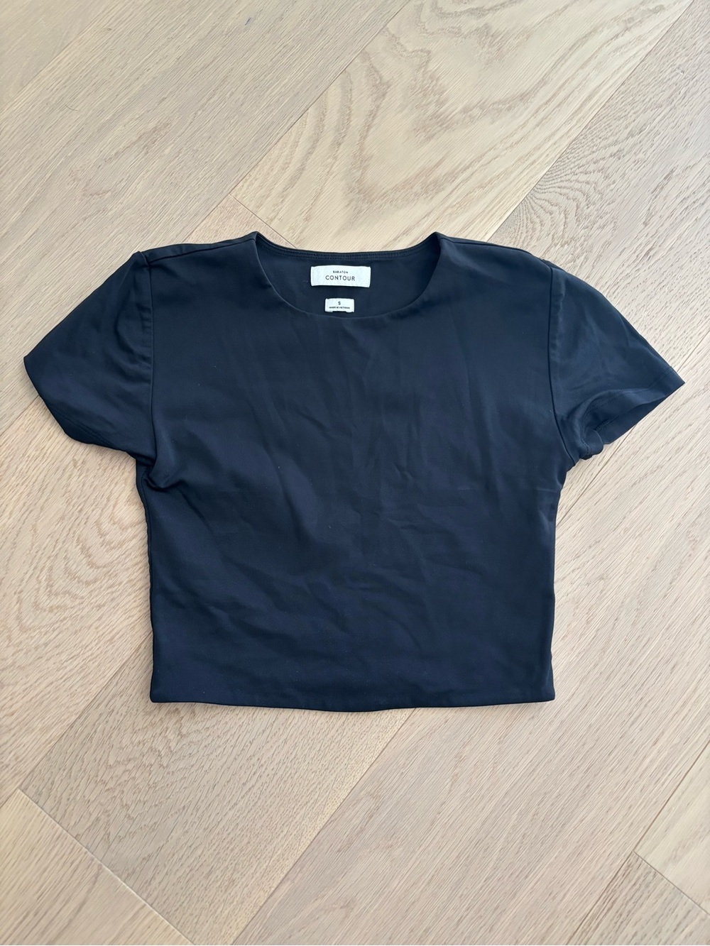 Aritzia Black Short Sleeve Crop Top